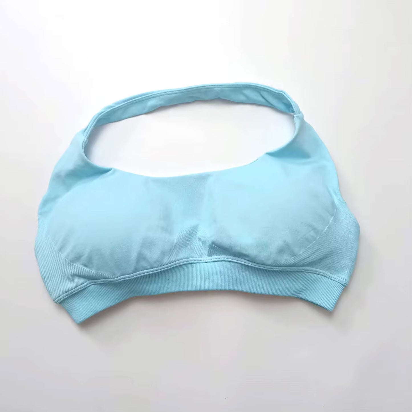 High Support Seamless Halter Sports Bra for Women - Open Back Design for Gym, Yoga, and Fitness Activities