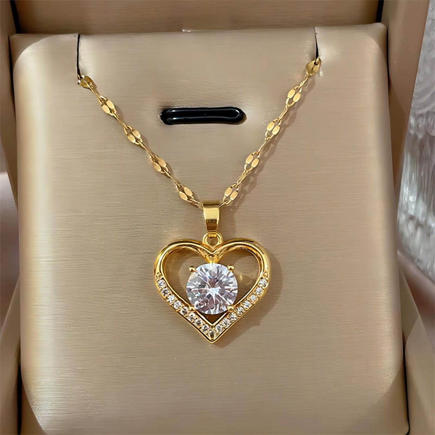 Elegant Gold-Plated Stainless Steel Heart Necklace with Zirconia for Women and Girls - Ideal for Parties, Birthdays, and Everyday Wear