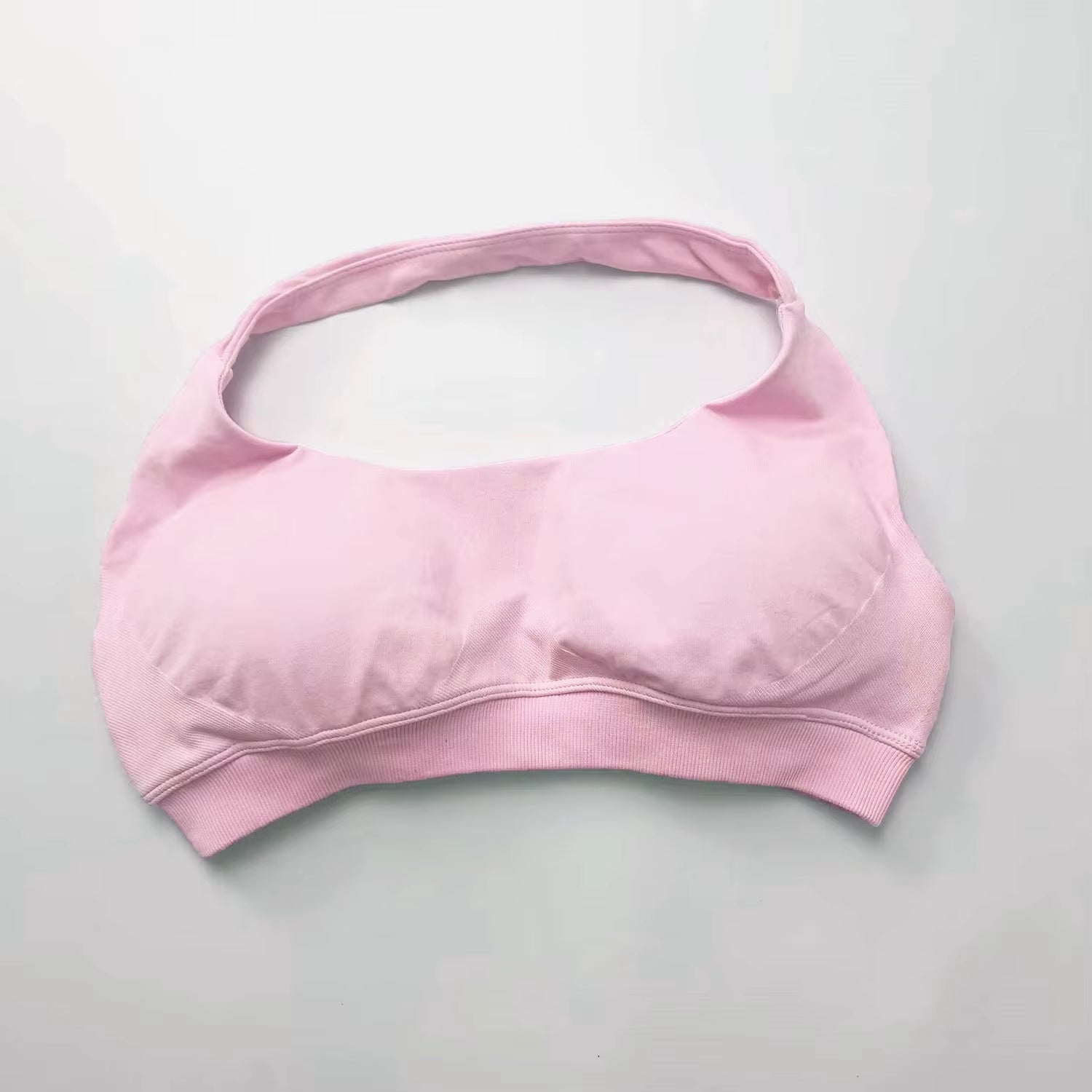 High Support Seamless Halter Sports Bra for Women - Open Back Design for Gym, Yoga, and Fitness Activities