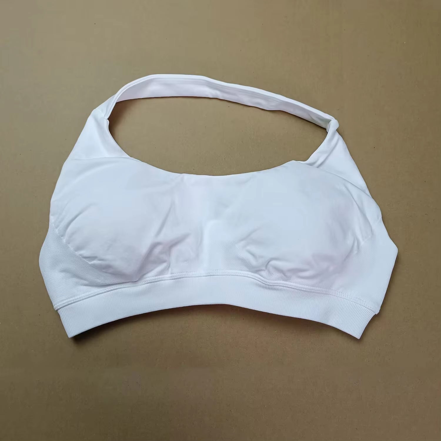 High Support Seamless Halter Sports Bra for Women - Open Back Design for Gym, Yoga, and Fitness Activities